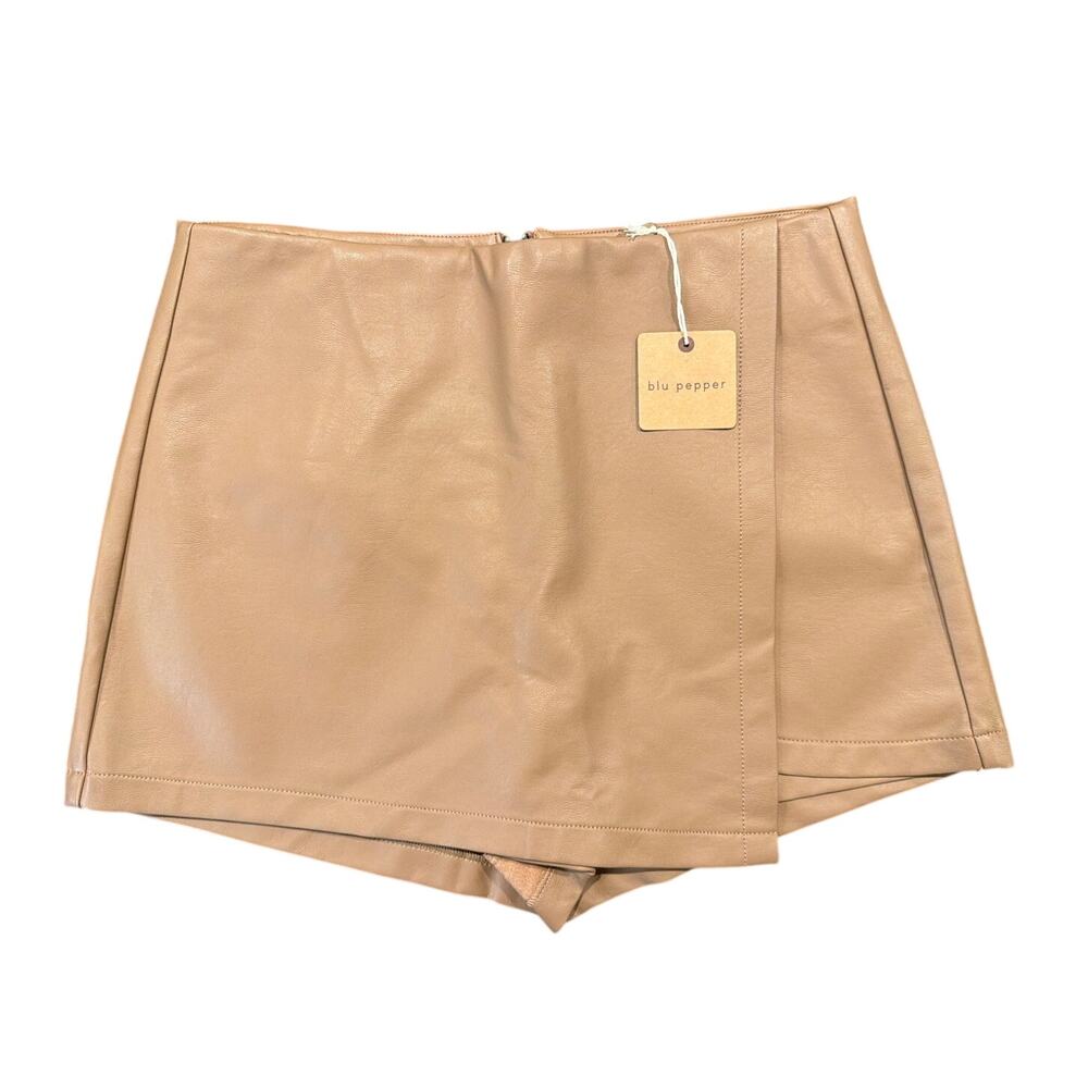 NWT Blu Pepper Faux Leather Skort Mini Skirt Shorts, Tan, Size Large
